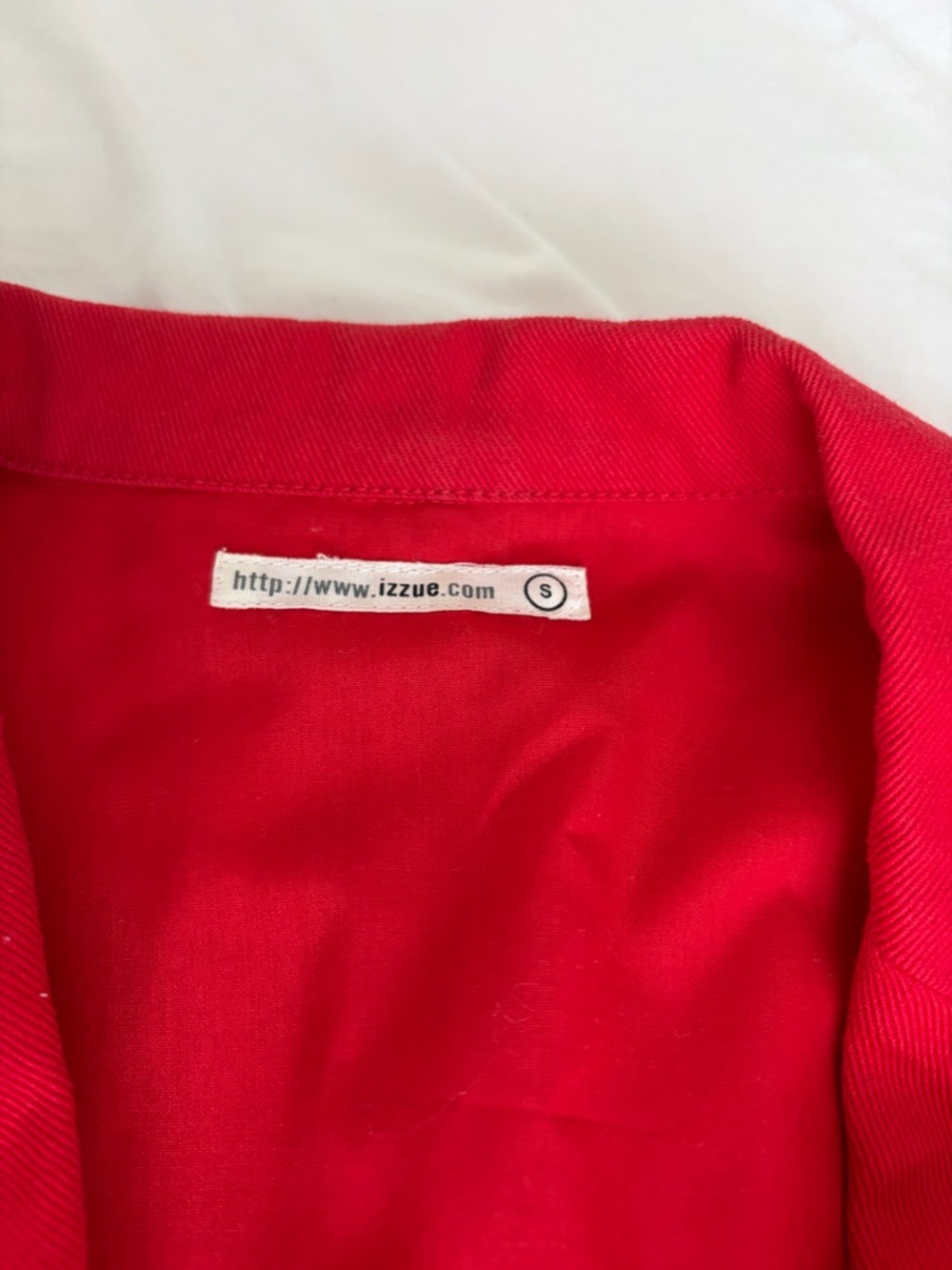 Izzue Red Blazer - Women's Tailored Suit Jacket with pockets - Picture 3 of 3